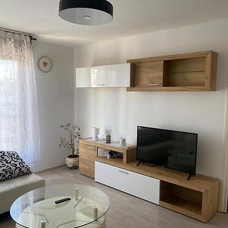 Stan Vrbani Apartment Zagreb Bagian luar foto