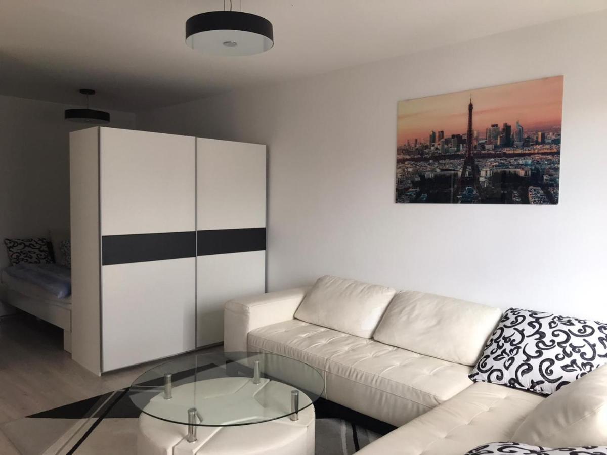 Stan Vrbani Apartment Zagreb Bagian luar foto